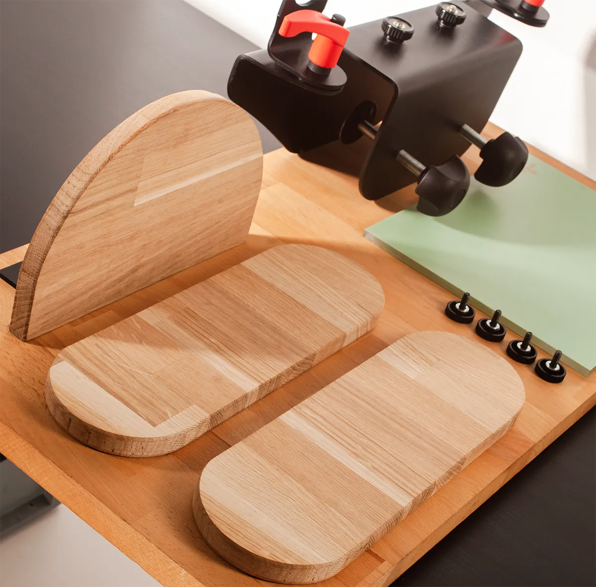 About Me Image of Desk bench