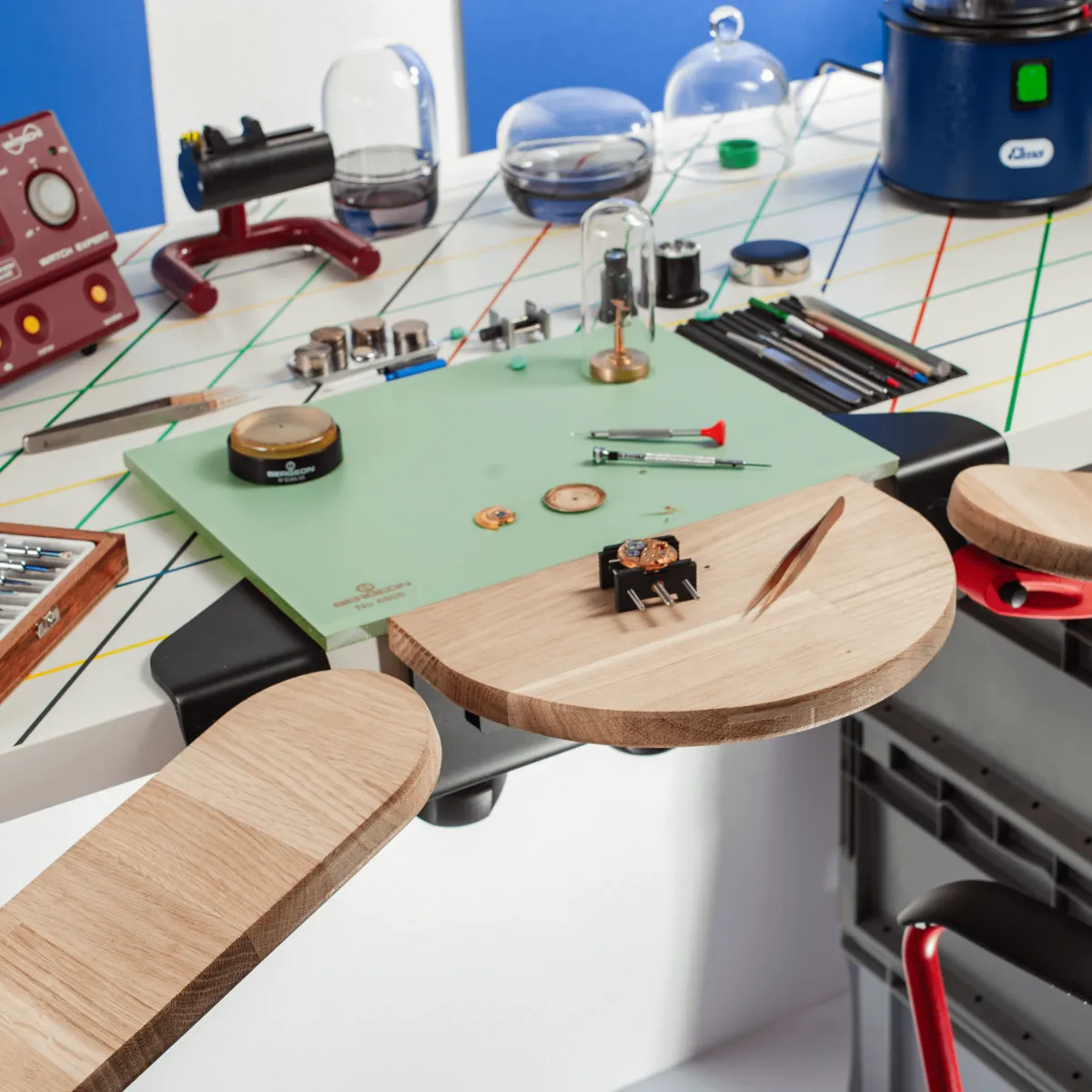 setup watchmaker bench